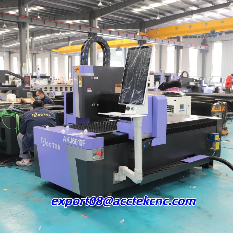 CE Certified Small Size Fiber  - Industrial Laser Metal Cutter 评论和价格